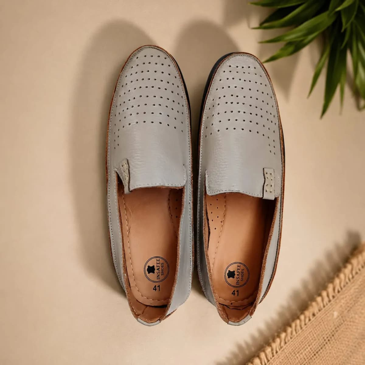 Off White Loafer